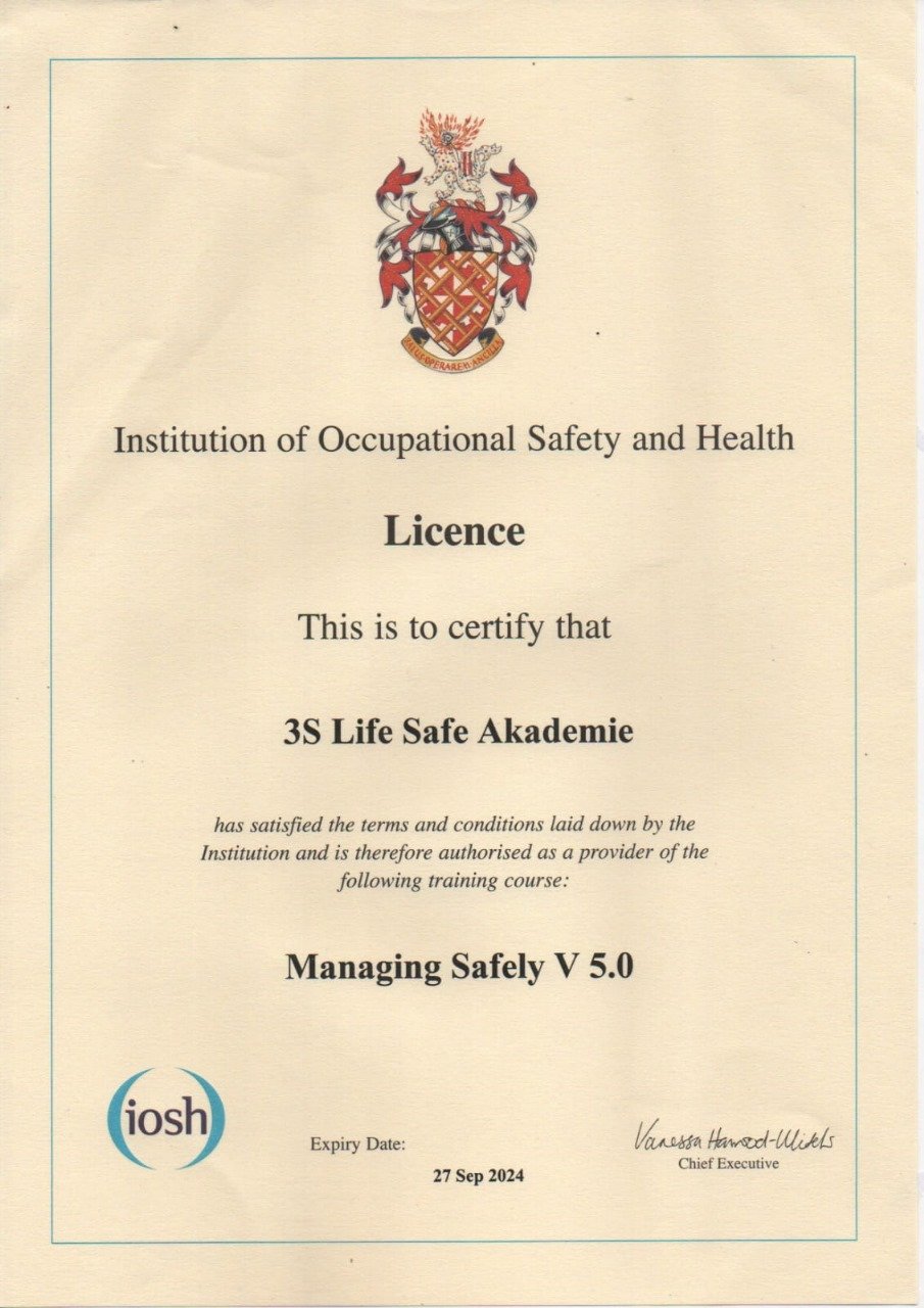 IOSH License displayed by 3S Life Safe Akademie, representing accredited safety training and professional qualifications.